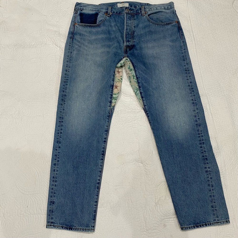 Levi’s taper jeans Size 38x32